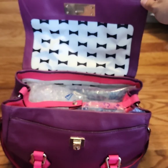 Like New Kate Spade Purple and Barbie Pink Satchel Crossbody Leather Bag - Picture 5 of 17